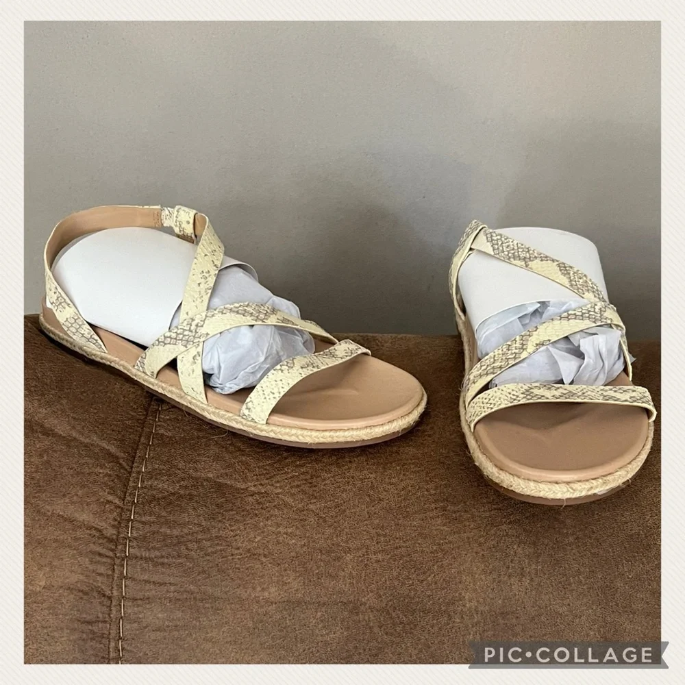 NEW Lucky Brand Cream Gray Reptile Print Straw Sole Bohemian Strappy Sandals - Picture 4 of 6